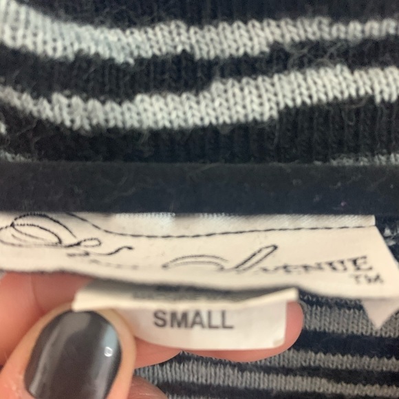 [Knit Avenue] Zebra Cropped Cardigan - Picture 3 of 7